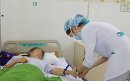 9 du khách nhập viện vì rối loạn tiêu hóa sau bữa ăn ở Đà Nẵng