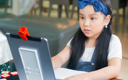 Nghiên cứu khẳng định những lợi ích không ngờ của smartphone, máy tính bảng đối với trẻ nhỏ