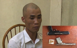 Bắt đối tượng mới ra tù "găm" 2 khẩu súng ngắn