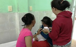 Bé gái 1 tháng tuổi tử vong nghi do bị… cha đè