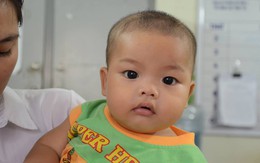 Bé trai bị bỏ rơi trong nhà nghỉ đã được công an đưa vào trung tâm bảo trợ xã hội
