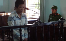 Bị nhắc nhở nhậu khuya, cháu lấy mảnh sành giết chú ruột