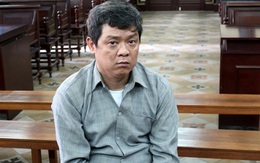 Chạy trường cho con, hai bà mẹ lãnh án