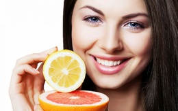Cách giúp da mặt sáng mịn, hết mụn chỉ với 1 quả cam tươi