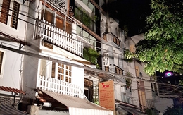 Căn nhà cao 6 tầng bốc cháy ở trung tâm Sài Gòn