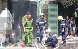 Cháy tòa nhà 5 tầng ở Sài Gòn, nhiều người tháo chạy