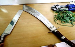 Lẳng lặng chém người trong quán ăn để trả thù cho bố vợ