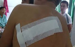 Hai người lạ mặt chém chết nam thanh niên trong bữa ăn