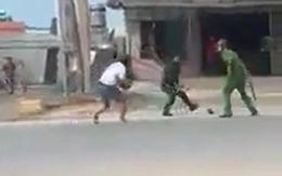Xôn xao clip nhóm thanh niên tấn công hai cảnh sát ở Quảng Ninh