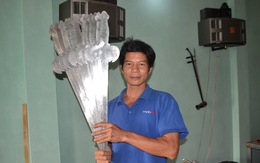 Chuyện người “nuốt” nhiều kiếm nhất Việt Nam: Không dám truyền nghề cho bất kỳ ai