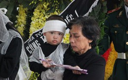 Xúc động lễ tang Thiếu tá phi công hi sinh ở Anh