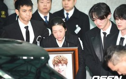 Fan xôn xao tin Jong Hyun (SHINee) hiến tạng sau khi qua đời