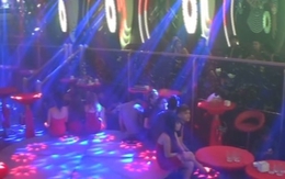 Gần 200 dân chơi quay cuồng trong tiếng nhạc và ma túy