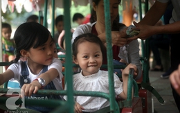 Hà Nội: Các điểm vui chơi giải trí "đặc kín" người trong dịp nghỉ lễ 30/4