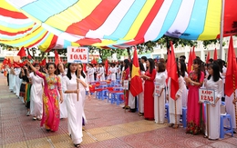Lễ khai giảng năm học mới ở Quảng Ninh: Các đại biểu đến dự không phát biểu
