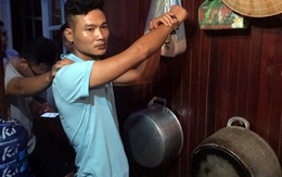 Quảng Ninh: Bắt thuyền viên trộm tiền của du khách