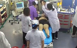 Bác sĩ cắt quần bệnh nhân để cấp cứu cho nhanh, người nhà không cảm ơn còn đòi bồi thường quần rách