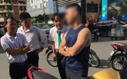 Mặc tài xế taxi năn nỉ chỉ còn 200k trong túi, "soái ca" Sài Gòn kiên quyết đòi 400k bồi thường sau va chạm