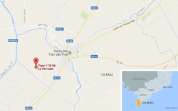Thi thể người đàn ông nằm úp mặt xuống ruộng lúa