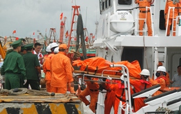 Vụ chìm tàu ở Nghệ An: Tìm thêm một thi thể thuyền viên gặp nạn trong khoang tàu