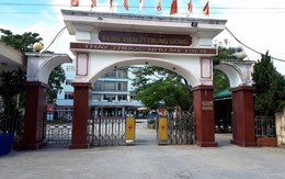 Nam điều dưỡng treo cổ tại nhà để oxy bệnh viện