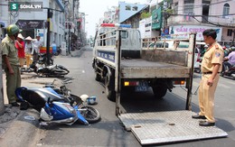 Người đàn ông khóc nức nở khi hay tin bố gặp tai nạn giao thông