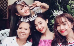 Nhã Phương khoe ảnh mẹ và chị em gái xinh đẹp
