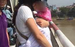 'Thấy người mẹ ôm con định tự tử, tôi nhờ người đi đường can ngăn nhưng họ không dừng lại'