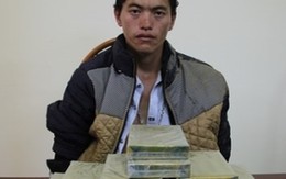 Hai chiến sĩ công an bị thương khi vây bắt kẻ mang 10 bánh heroin