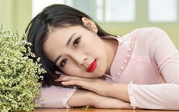 Ảnh kỷ niệm thời sinh viên tươi đẹp của Hoa khôi Tài năng nữ sinh HN
