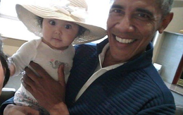 Bức ảnh ông Obama bế bé gái “gây sốt”
