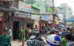 Phá cửa cứu đôi vợ chồng trong cửa hàng thời trang bốc cháy