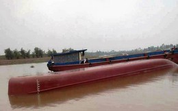 Lật tàu chở đá, chồng chết, vợ mất tích
