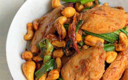 Gà xào hạt điều - món ăn lạ miệng đầu tuần