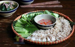 Thịt luộc chấm mắm ruốc