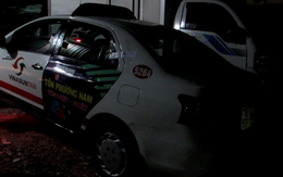 Người đàn ông không mặc quần tử vong trong taxi