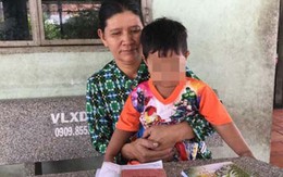 Mẹ bỏ đi, cha không làm được giấy khai sinh cho con