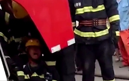 Lính cứu hỏa bật khóc vì không thể cứu vợ mình khỏi đám cháy