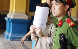 'Doanh nhân' ngoại quốc mang 56 kg cocain vào Việt Nam