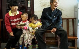 Thầy lang 78 tuổi, cưới vợ kém 45 tuổi, hai năm sinh hai đứa con