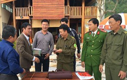 Chủ quán ăn nhờ công an trả lại nửa tỷ đồng cho khách để quên