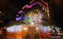 Biệt thự của Đàm Vĩnh Hưng lung linh sau trang trí Noel