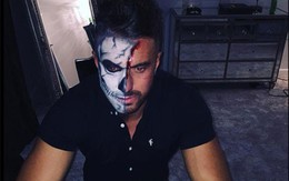 Mẹ mở cửa cho người lạ vào nhà vì tưởng con trai hóa trang Halloween