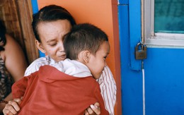Mẹ con "cậu bé xếp dép" kể về 15 ngày kì diệu mà họ vừa trải qua...