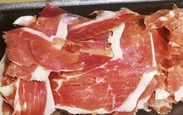 Lợn đen ăn sồi, ô liu giá 3,5 triệu/kg: Đắt khách nhà giàu Việt