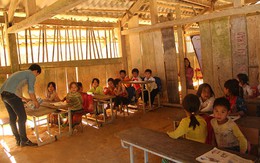Hơn 60 giáo viên ở huyện biên giới đồng loạt xin chuyển trường