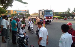 Thai phụ 6 tháng bị kéo lê dưới gầm xe ben