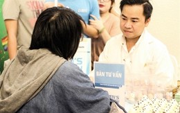 Bi hài vợ tìm cách chữa "bệnh đồng tính" cho chồng