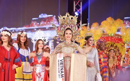 Âm thầm đi thi, Khánh Ngân bất ngờ đăng quang Miss Globe 2017