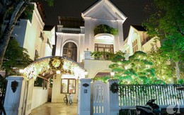 Ngắm ngôi biệt thự lung linh màu sắc Giáng sinh ở Long Biên, Hà Nội